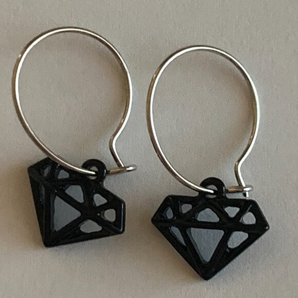 Black Diamond Shape Earrings - Picture 2 of 2